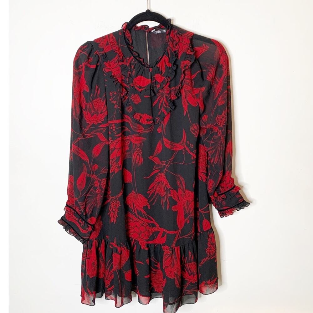SZ M Zara Red & Black Ruffle Whimsical Shift Dress